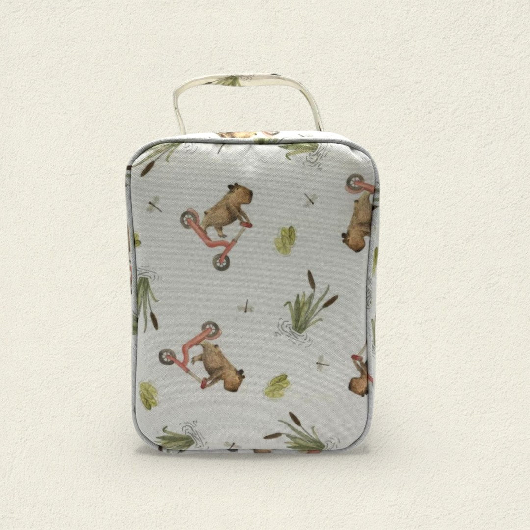 LONCHERA CAPIBARA MONOPATÍN - PRE ORDER -