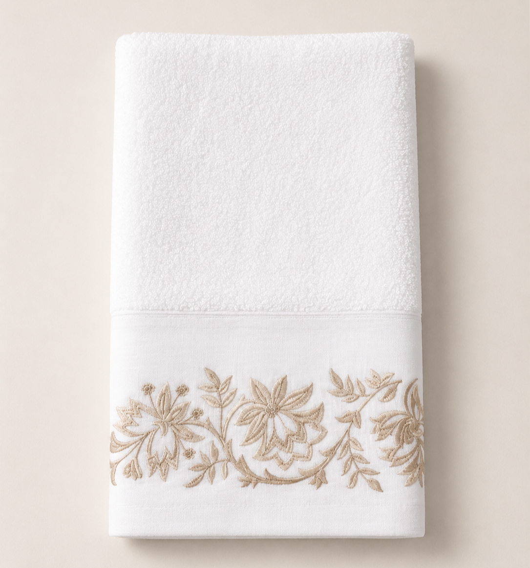 TOALLA ENREDADERA DE CAMELIAS BEIGE