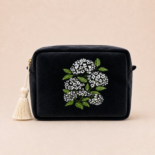 NECESER GRANDE HORTENSIAS SOBRE NEGRO