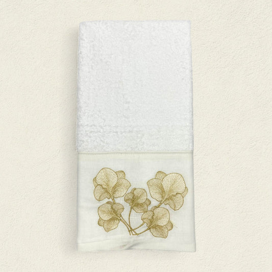 JARDÍN DE ORQUÍDEAS DORADAS